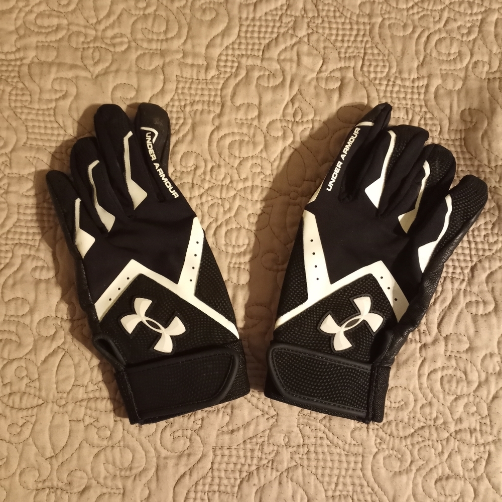 Under Armour Youth Batting Gloves